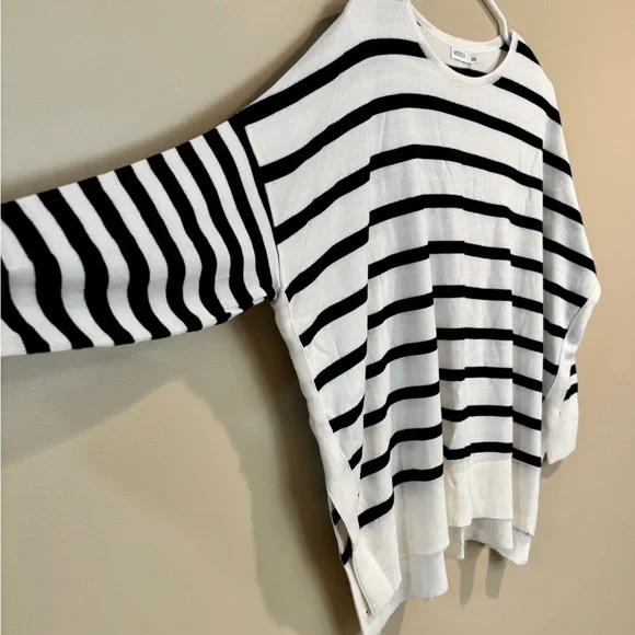 Striped Sweater with Heart Patch - Picture 3 of 9
